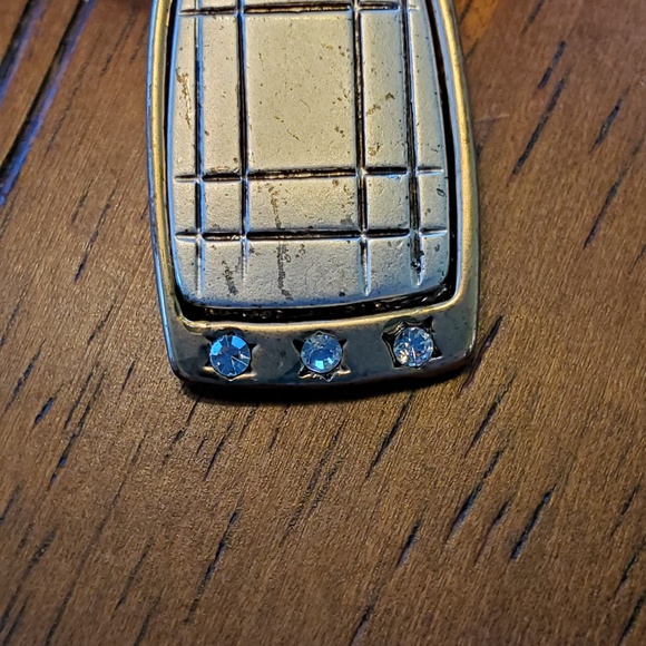 Angel Brooch - Picture 2 of 5